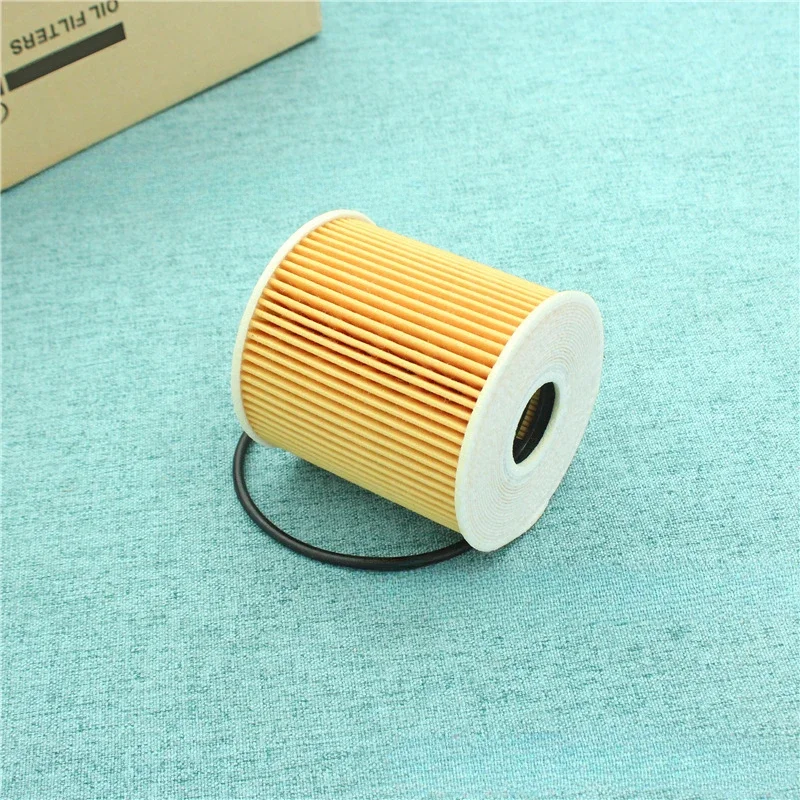 Engine Oil Filter 1275810 For Volvo XC70 XC 90 V70 V40 S80 S60 1999 - 2009