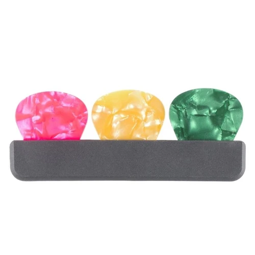 Vitrina de púas de guitarra de peso ligero con 3 púas, soporte para púas de guitarra, contenedor de almacenamiento para guitarrista