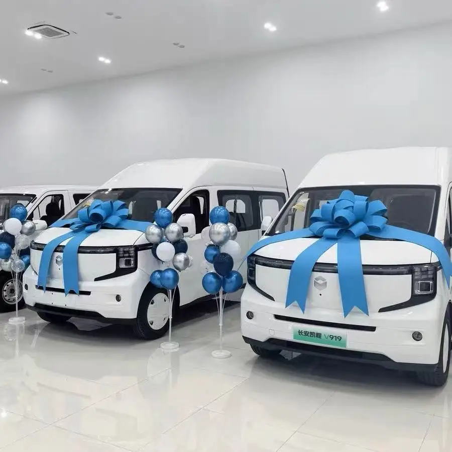 arche-florale-de-ceremonie-de-livraison-de-voiture-bleue-decoration-pour-la-livraison-de-voiture-neuve-pour-les-salles-d'exposition-et-les-concessions-automobiles-4s