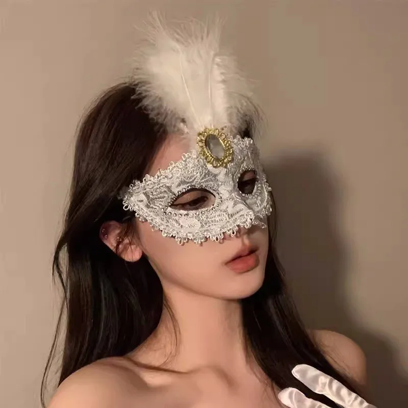 Masquerade Mask for Women Venetian Costume Half Face Costume Cosplay Lace Eye Mask Halloween Carnival Party Feather Mask