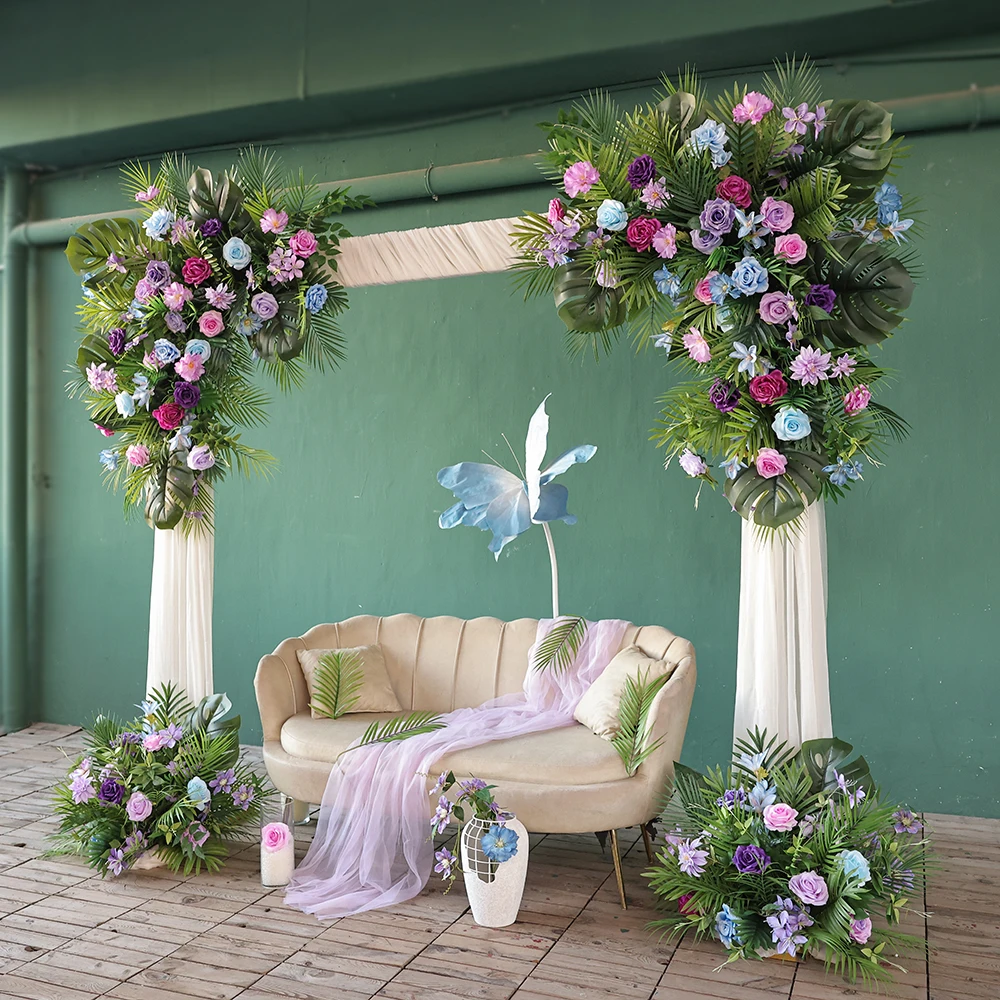 

Purple Roses & Green Leaves Artificial Triangle Flower Row,Single-Side Floor Flower for Wedding Party DIY Decoration HY2871