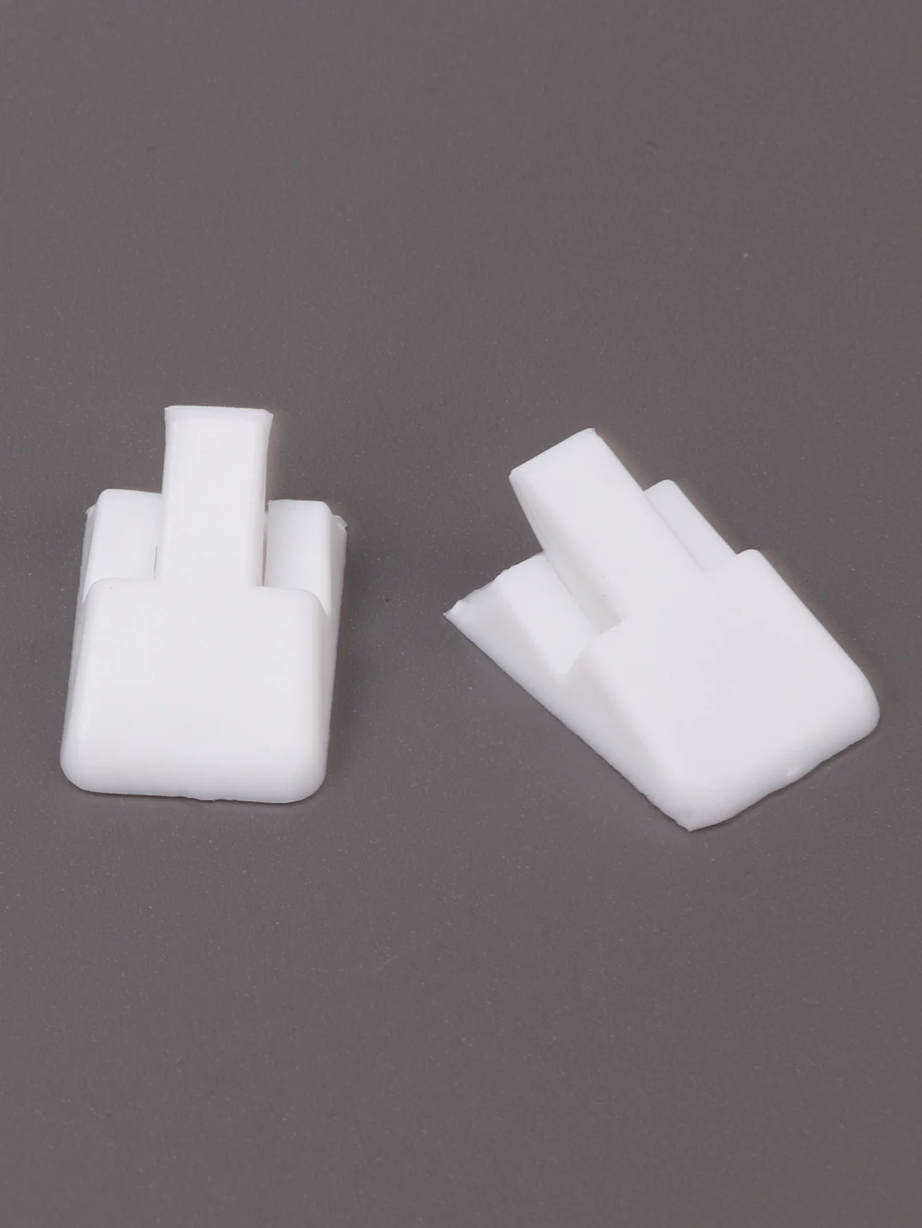 Mini Ring Holder Stand, Plastic Jewelry Display Holder