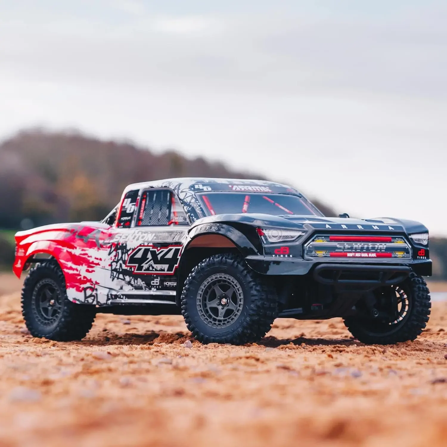 1/10 SENTON 4X4 V3 3S BLX Brushless Short Course Truck RTR (transmissor e receptor incluídos, baterias e carregador richiesta