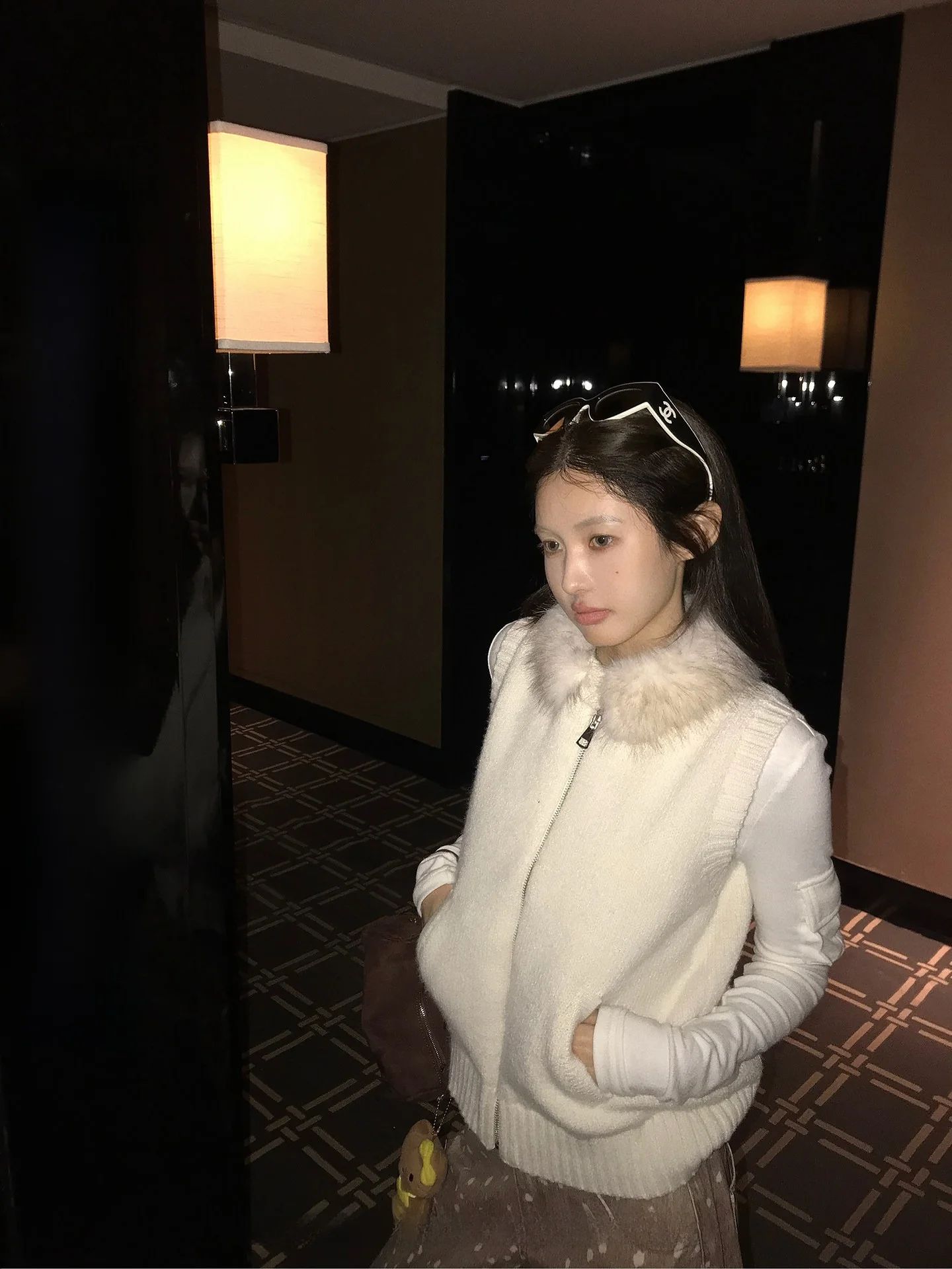 

Жилет NingSi с отстегивающимся меховым воротником на молнии, вязаный, повседневный, облегающий, для женщин, на осень-зиму