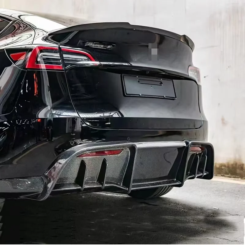 ملحقات ديكور خارجية للسيارة مناسبة لغطاء صندوق السيارة الرياضي من ألياف الكربون طراز Tesla Y