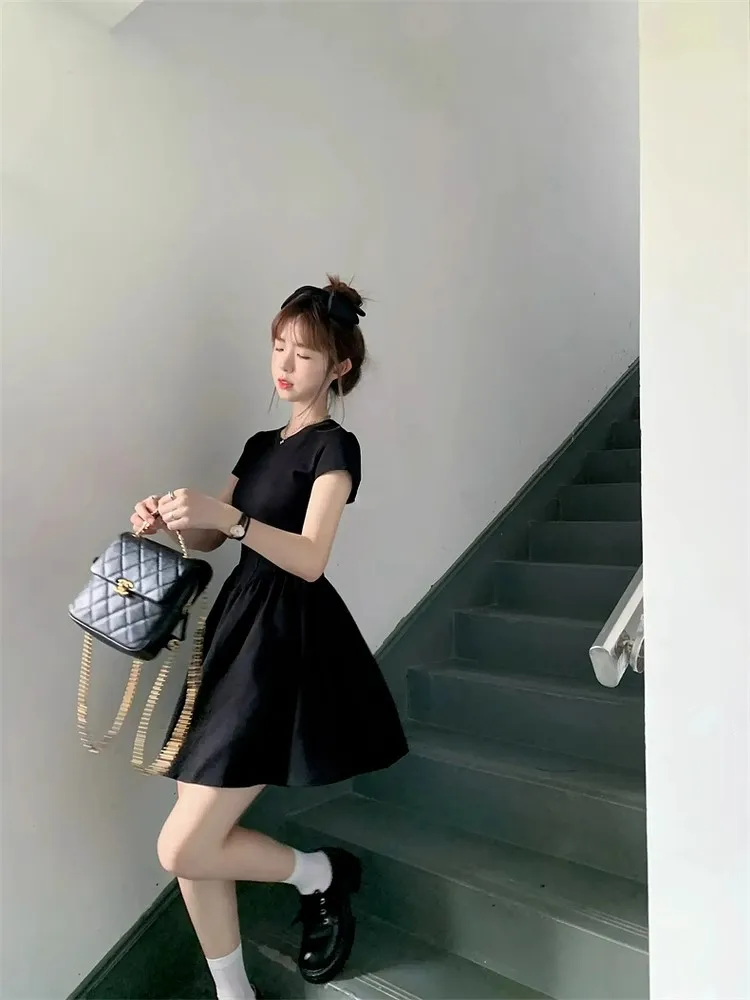 فساتين نسائية أنيقة بأكمام قصيرة للحفلات الراقصة صيفية رايون ماكسي بحزام سباغيتي شقوق مجوفة مربوطة حزام خصر مرن منقوش عليه زهور