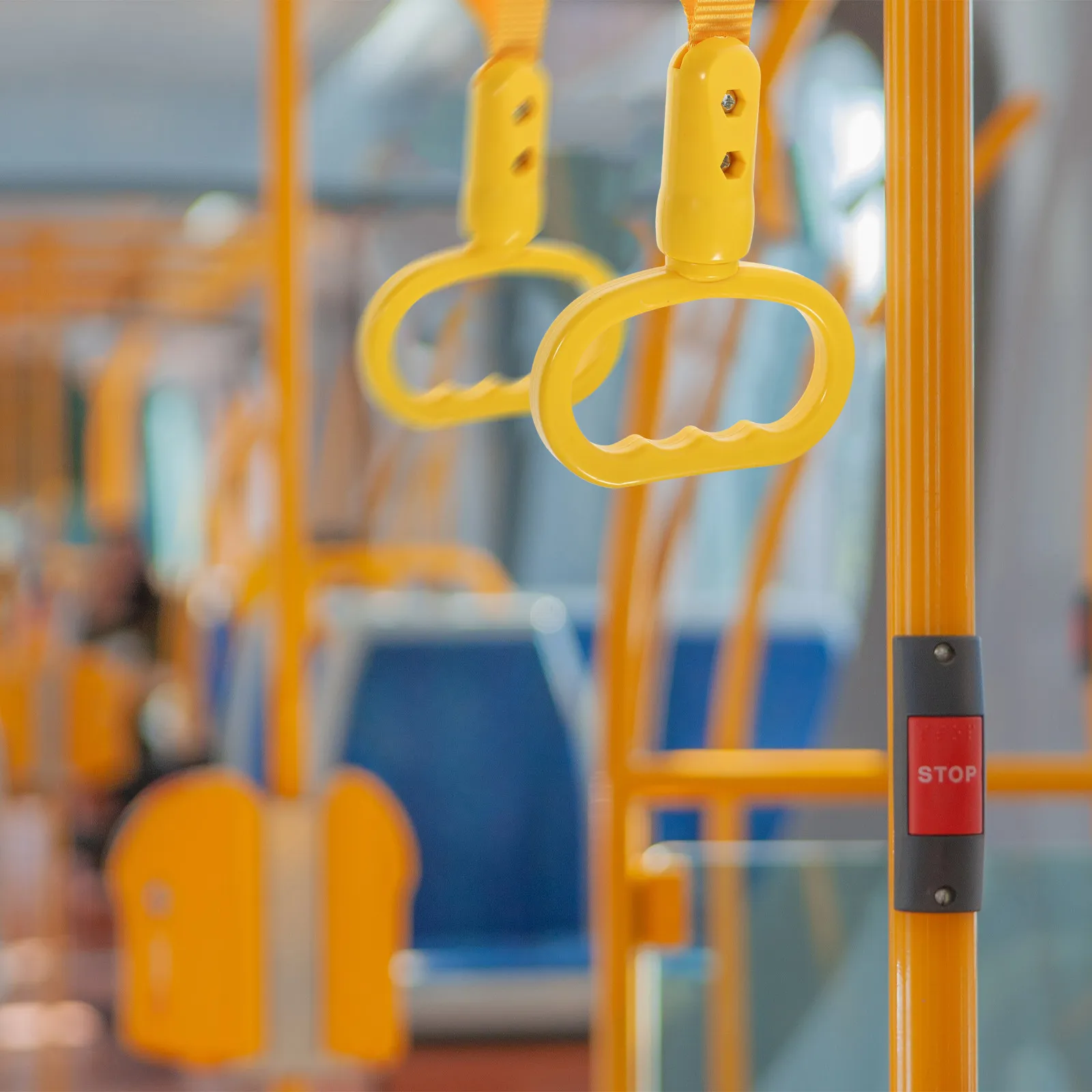 2Pcs Trash Can Handle Ring Bus Handle Ring with Strap Sturdy Replacement for Subway Car Vehicle Hand Rings Bus Hand Rings