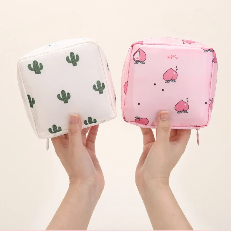 Multi Function Portable Sanitary Pad Storage Bag Tampon Pouch Napkin Cosmetic Organizer Makeup Brush Portable Storage Bags