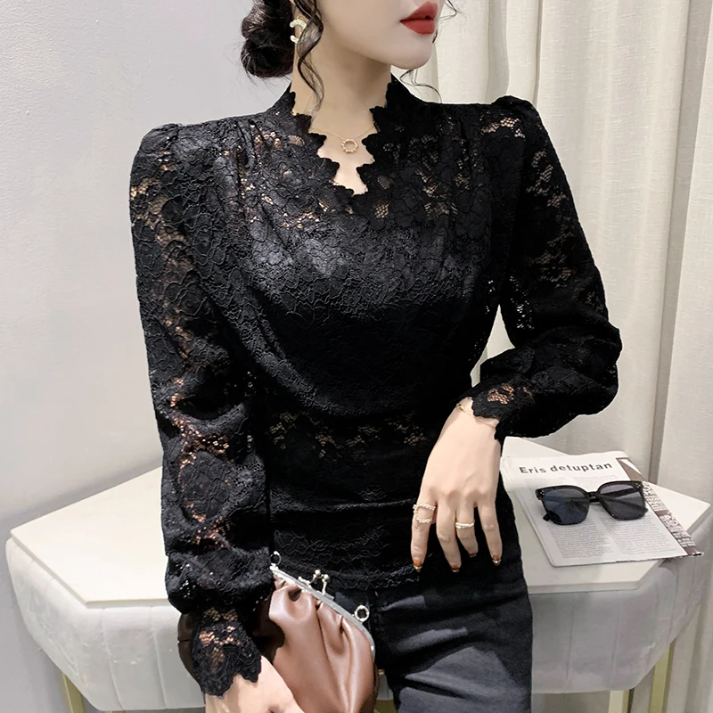New,European,Clothes,T-Shirt,Chic,Sexy,V-Neck,Hollow out,Lace,Women,Tops,Long Sleeve,Patchwork,Bottoming Shirt,Slim,Tees,59024