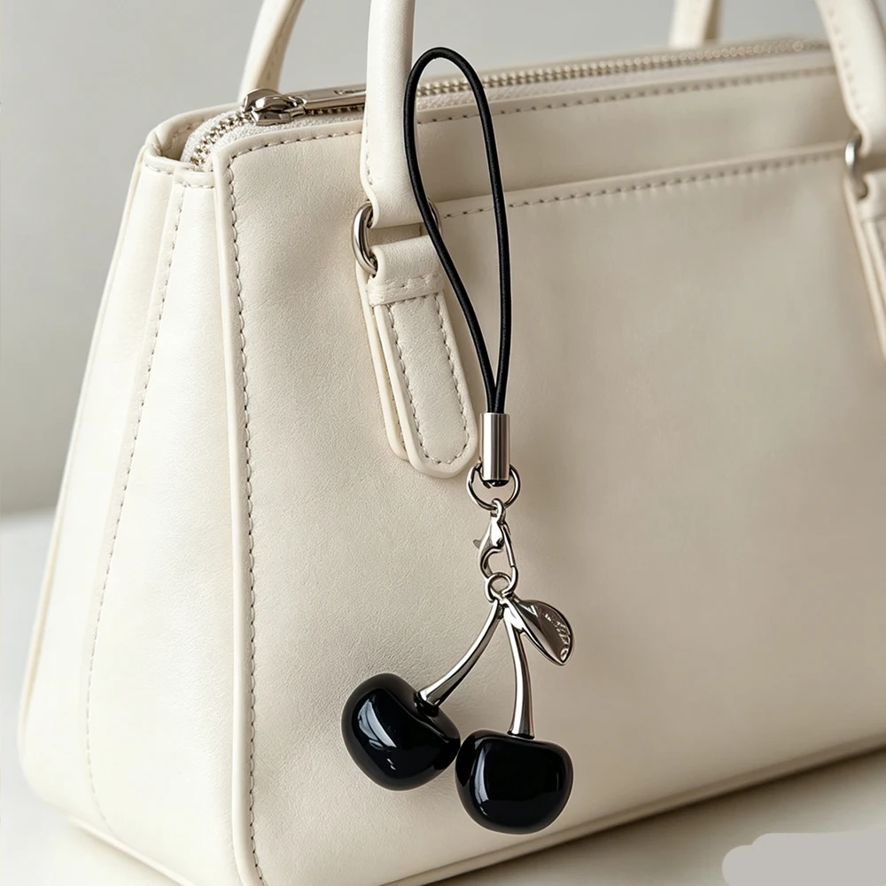 1 fresh sweet cherry pendant, creative simulated fruit decoration, suitable for phone cases, lanyards, pendants, small gifts, phone decorations, and lanyard accessories, with a fun design and exquisite craftsmanship