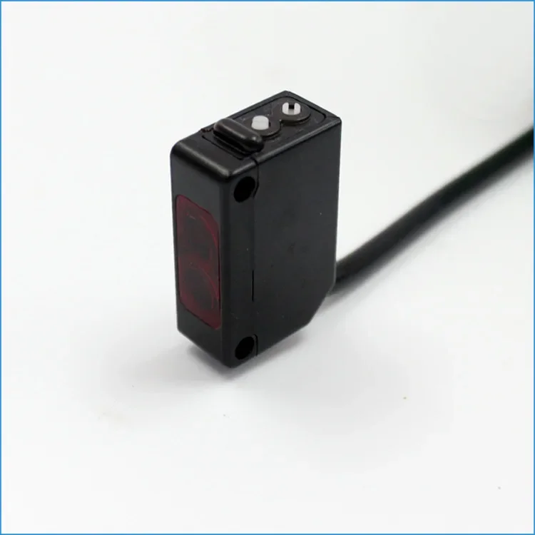 

CR analog series 1-5V analog output photoelectric switch photoelectric sensor