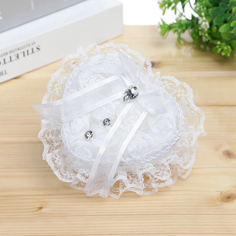 Ring Box Heart Wedding Lace Holder cuscino cerimonia cuscini portagioie scatole di forma bianca custodia con strass di perle proposta d\'amore