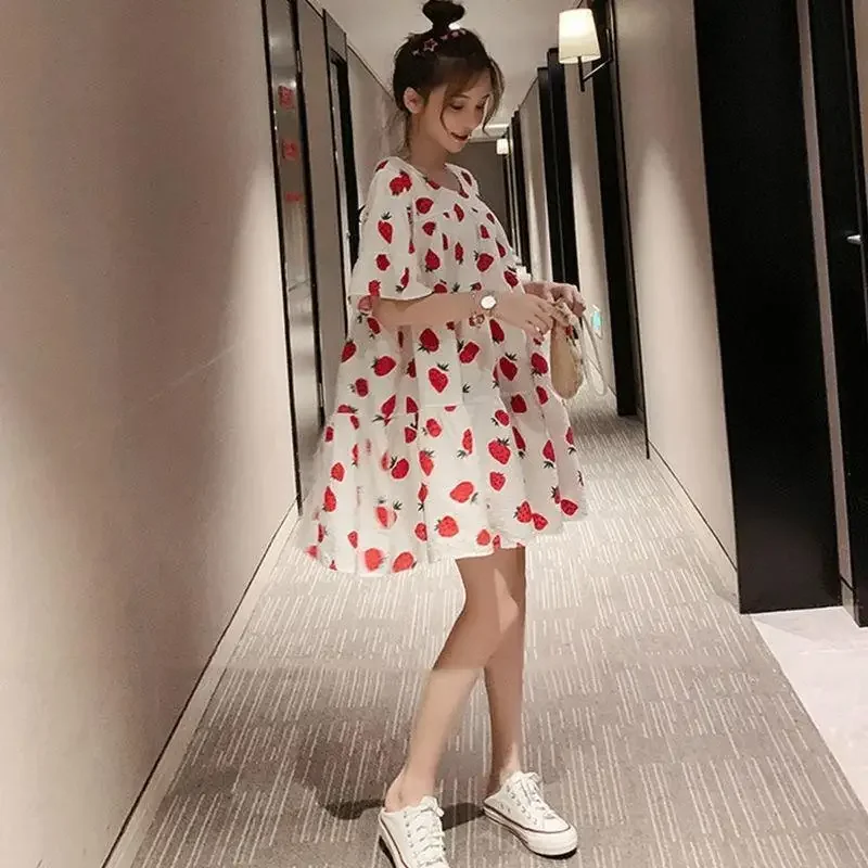 

Women Summer Loose Strawberry Dress with Back Strap Short Sleeved Casual Plus Size Pineapple Dresses New Sweet Floral Dresses