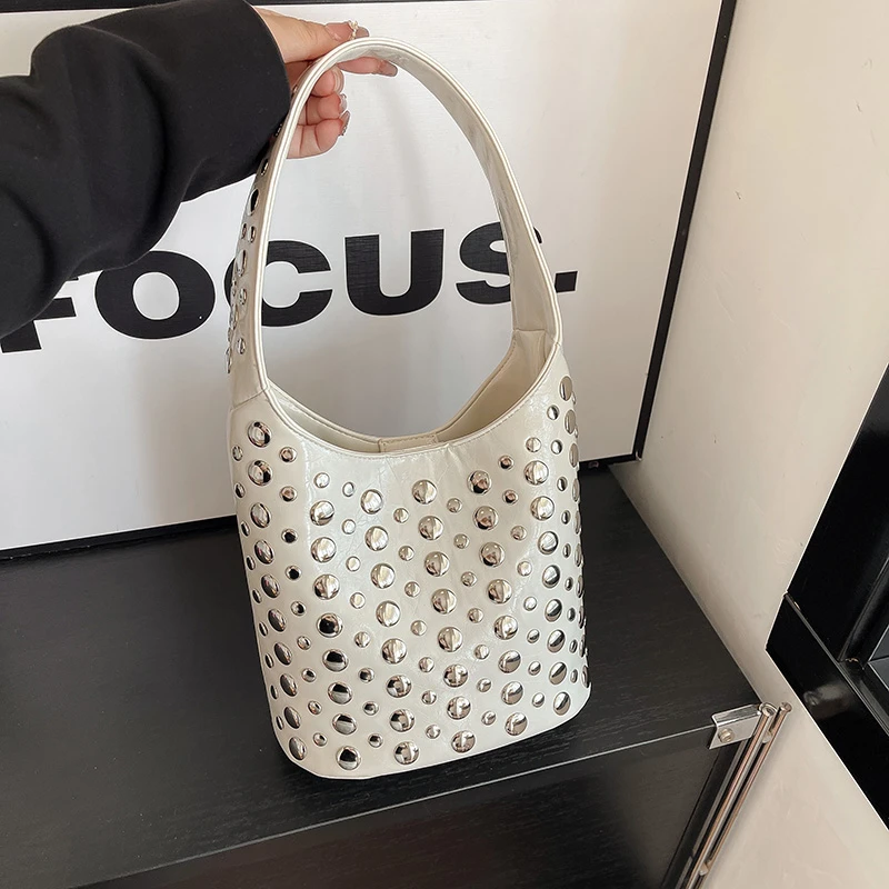 Commuter Shopper Bag With Large Capacity Business Leisure Style And Trendy Simple Solid Color Option