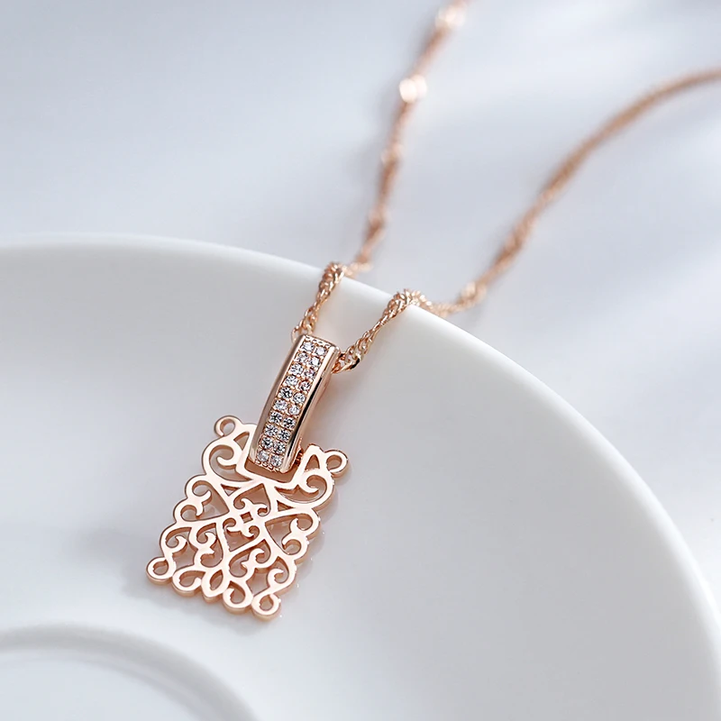 Kienl Hot 585 Rose Gold Square Long Pendant Necklace for Women Vintage Natural Zircon Glossy Metal Necklace Trend Daily Jewelry