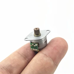 1PC Micro 15MM Diameter Stepper Motor 2-Phase 4-Wire Stepping Motor 13 Ohms with 17 Copper Teeth Gear for Digital Camera