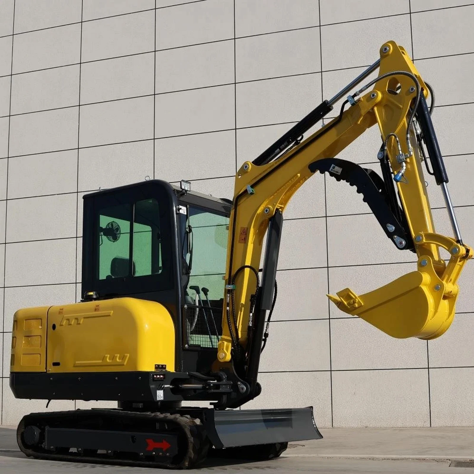 ミニショベル 3トン ディーゼル油圧式 クボタエンジン 小型 - Tractor Backhoe のレビューと価格