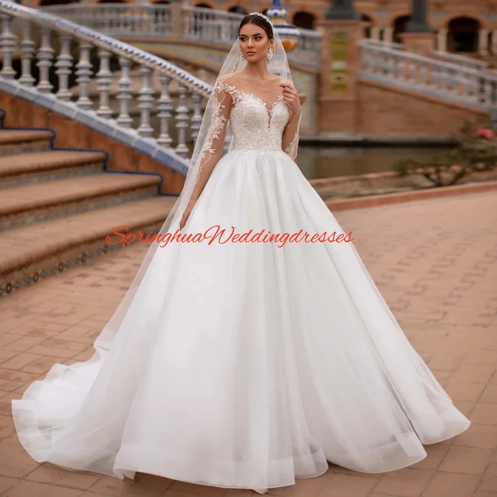 

Customized Sweetheart Long Sleeve Bridal Ball Dress Wedding Bead Decoration Lace Applique A-line Bridal Dress Tank Top