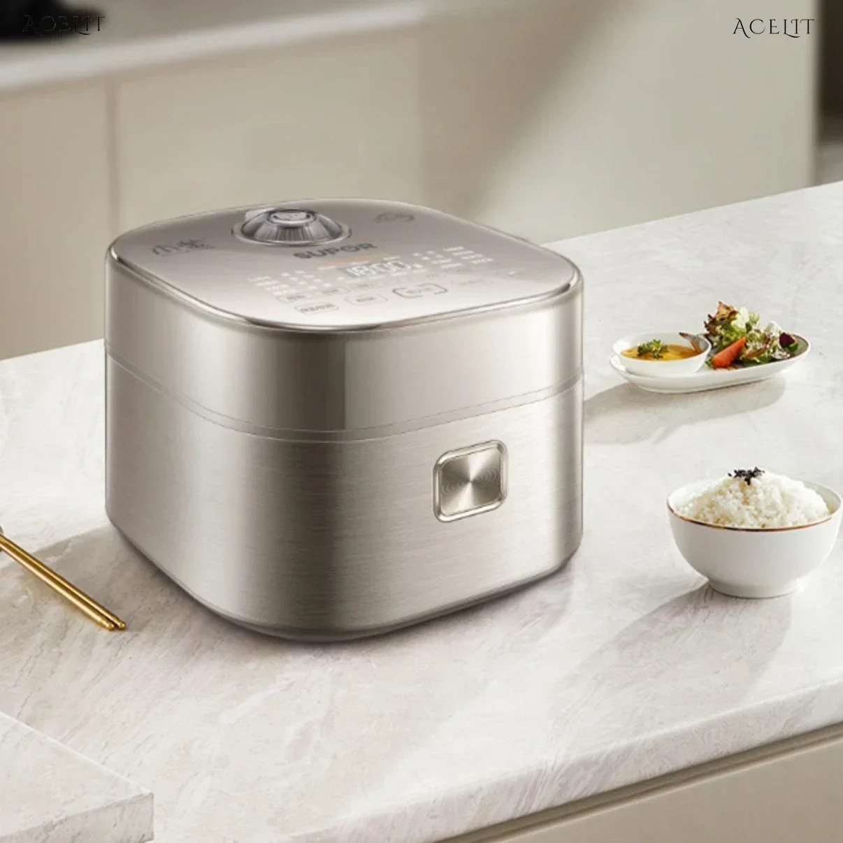 Household far infrared rice cooker. 4 liters large capacity. Intelligent. Insulation pot.