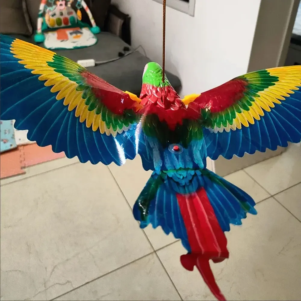 Bird Repeller Hanging Parrot Pegasus Repeller Garden Electronic Scarecrow Patio Outdoor Pest Control