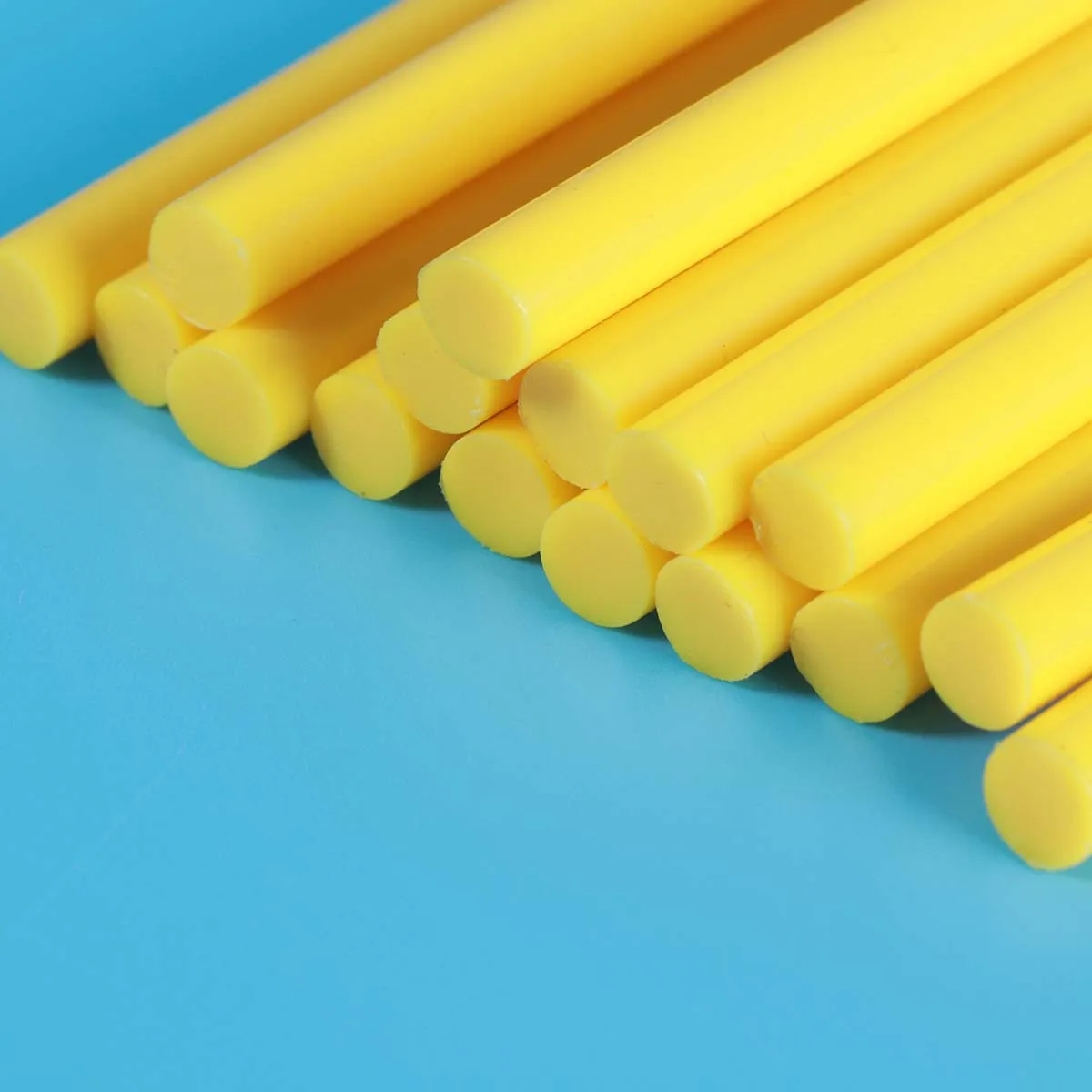 

16Pcs Hot Melt Glue Sticks Colorful High Viscosity Repair Tools for DIY Crafts Wood Plastic Fabric Ceramic Adhesive