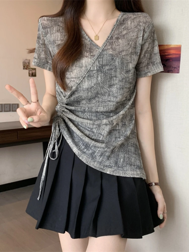 

Summer Women's T-shirt V-neck Short Sleeve Asymmetrical Drawstring Waist Slimming Belly Covering Design Korean Style Top