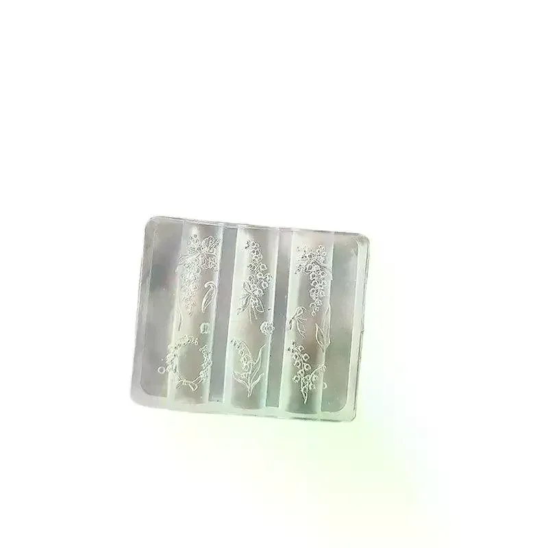 Nail Art Carving 3D siliconen mal met lelietje-van-dalen bloemontwerp DIY manicure tool