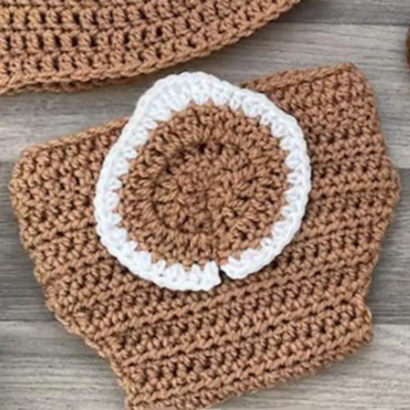 

090b Baby Photograph