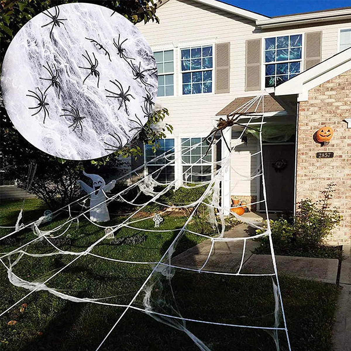 

1Pcs Halloween-Themed Triangular Spider Web Paired With A Realistic Plush Big Spider Ideal Prop For Bar's Spooky Decoration