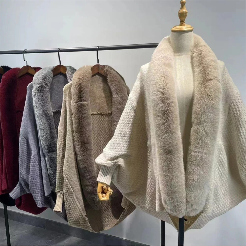 

Back Long Knitted Sweater Jacquard Floral Batwing Sleeves Knitwear Fashion Women Faux Rabbit Fur Collar Thick Cardigans Knitwear