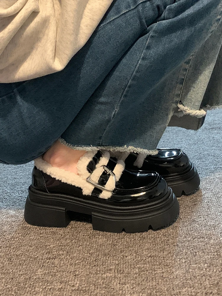 

Лоферы женские с круглым носком, повседневная обувь, кроссовки без шнуровки, удобная зимняя Классическая обувь на каблуке, из ПВХ, однотонная обувь в стиле ретро