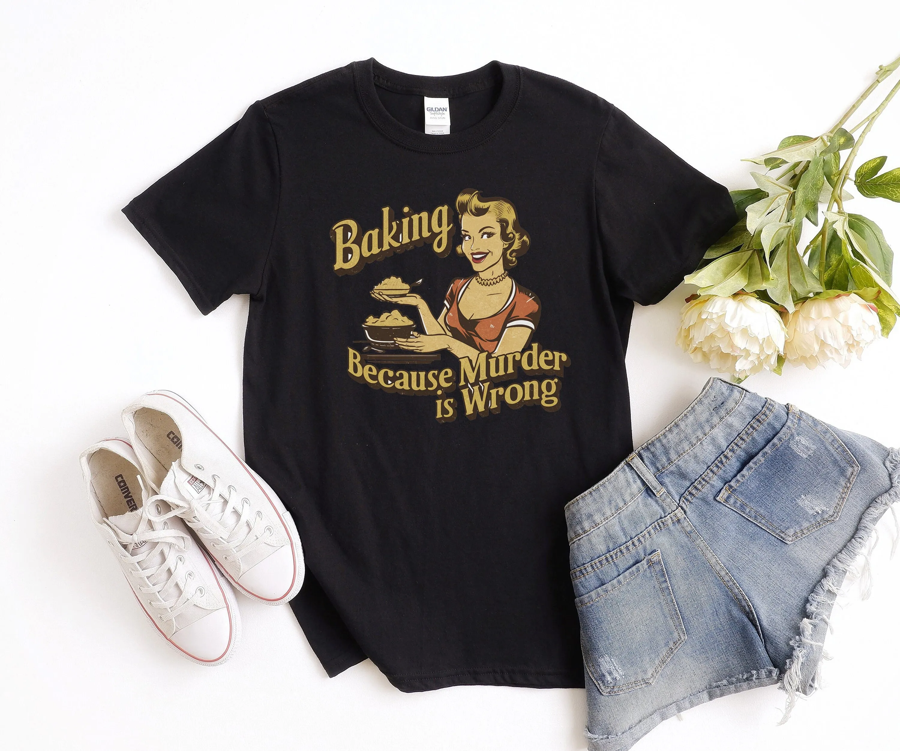 Baking Because Murder Is Wrong Funny T Shirt Women Retro 50S Housewife Shirts Baker Gift For Her