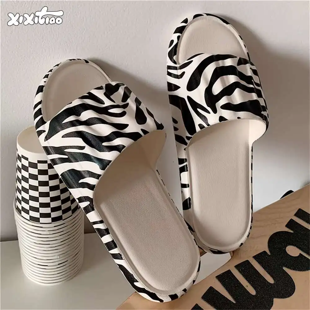 

Summer Zebra Print Home Slippers For Women Thick Soles Comfortable Breathable Sandals Shoes Women Slippers