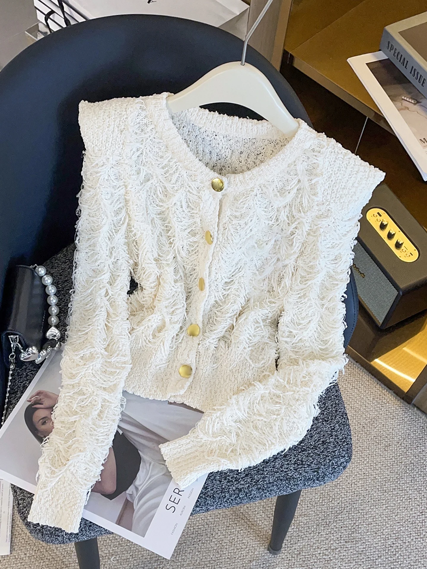 

High-End Women's Knitted Cardigan Sweater Coat with Tassel Design Autumn Winter Faion Commute Sle Medium Softn Long Sl...