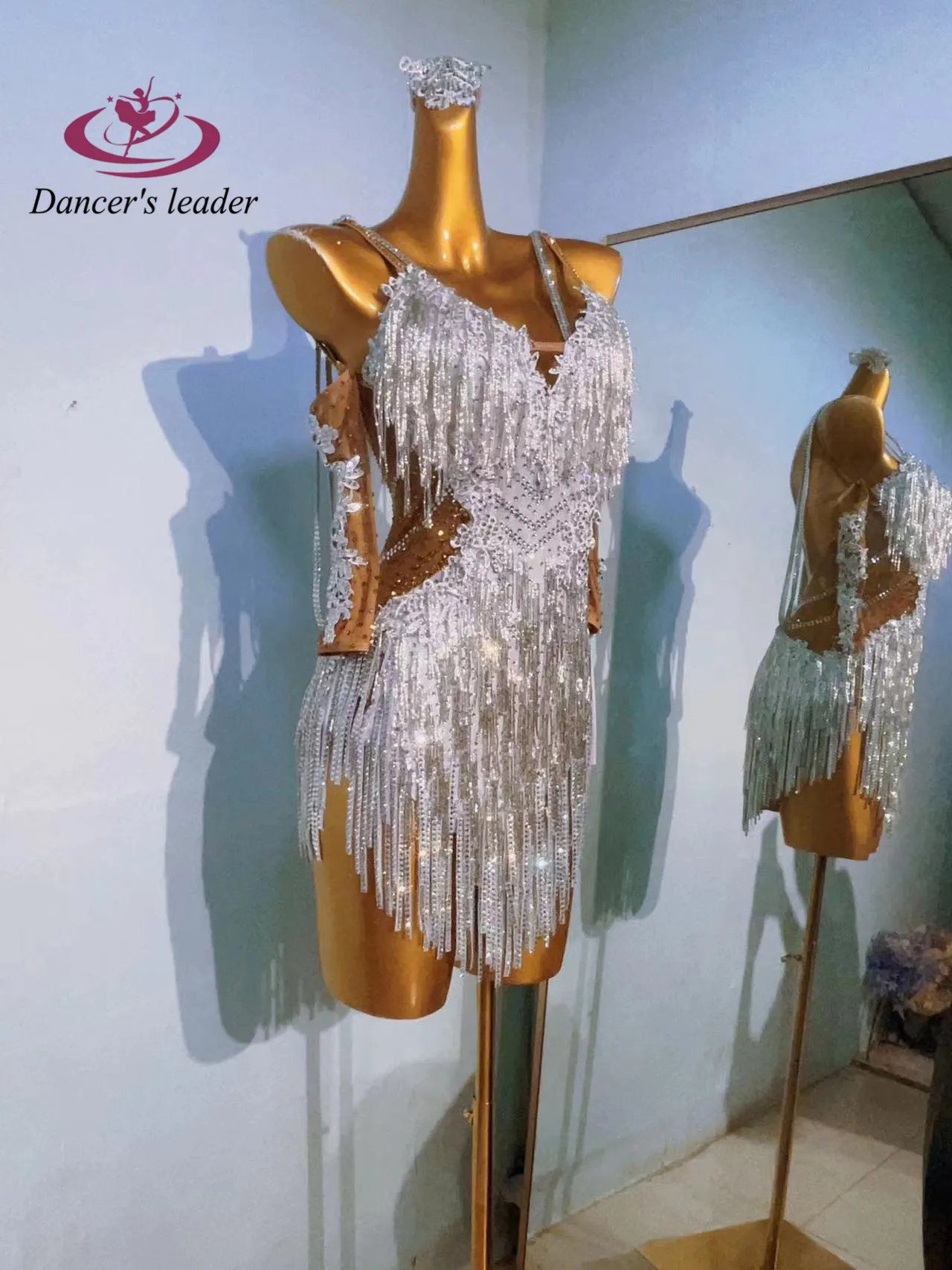 Latin Dance Costume High-end Custom Silver Tassel Suspender Design Samba Art High Flash Rhinestone Flower Costume