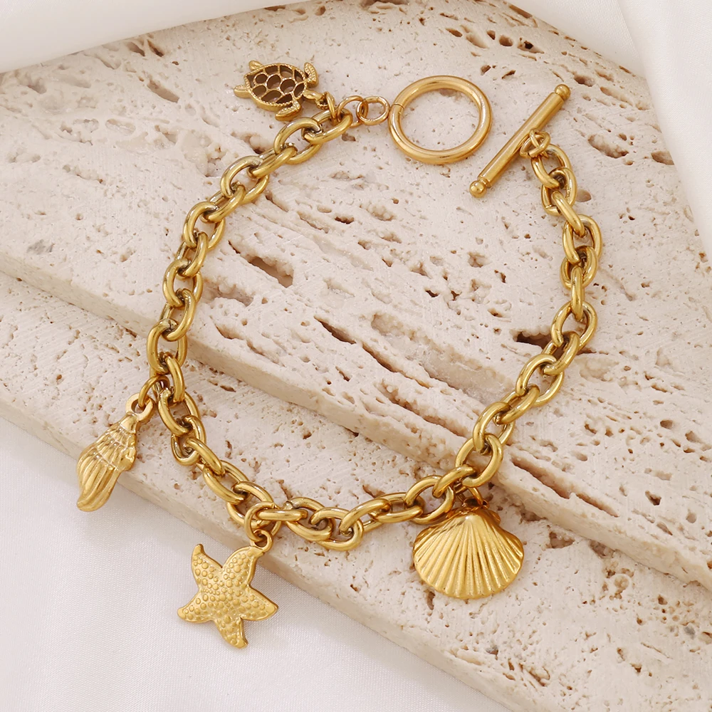 316L Stainless Steel Carved Queen Coin Pendant Bracelet For Women Punk Lock Flower Heart Charms Chain Bracelets Jewelry Gift