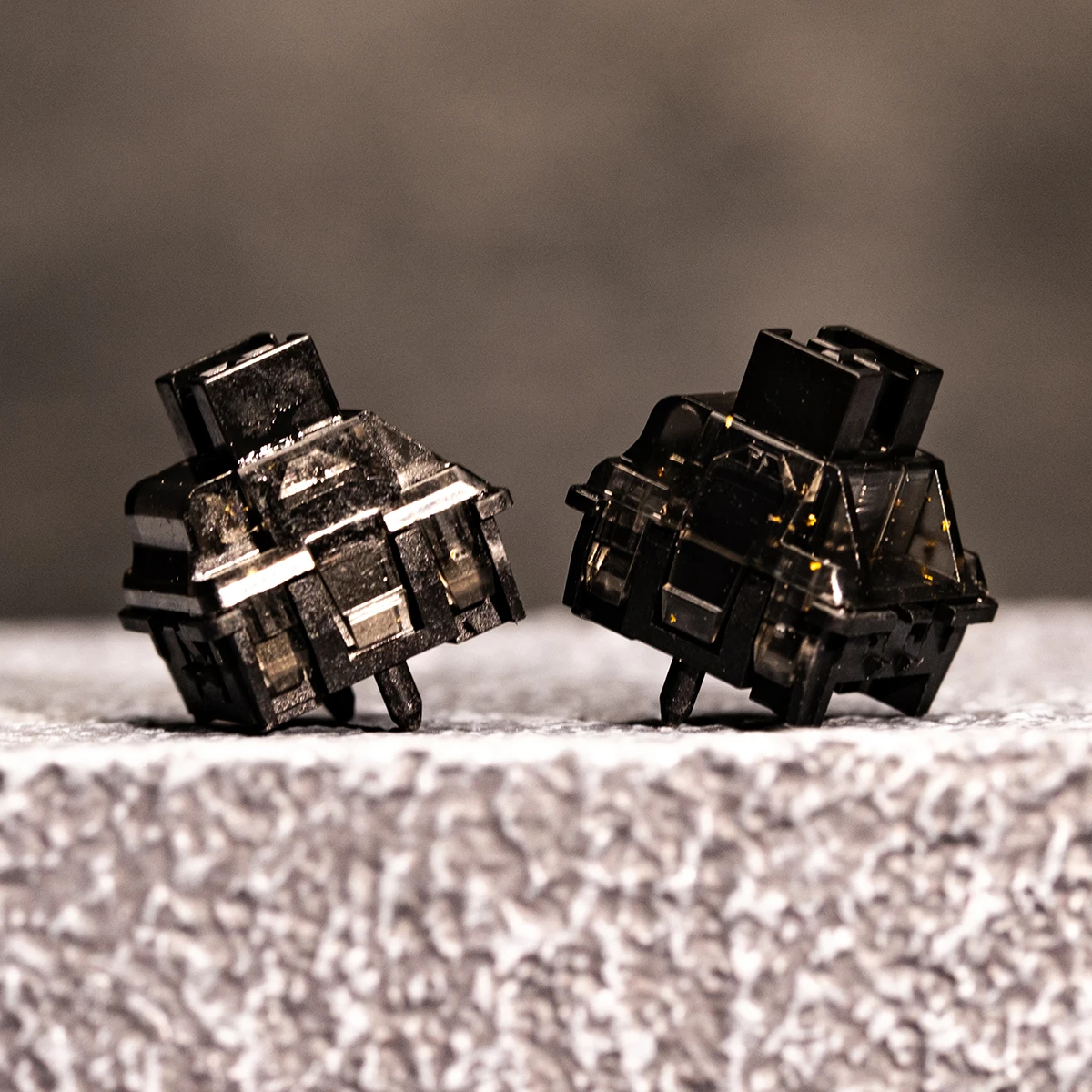 

​Magnetic Crystal RGB 45g Linear Switches for Magnetic Keyboards - Hall Sensor Adjustable Pre-Travel, Customizable Actuation