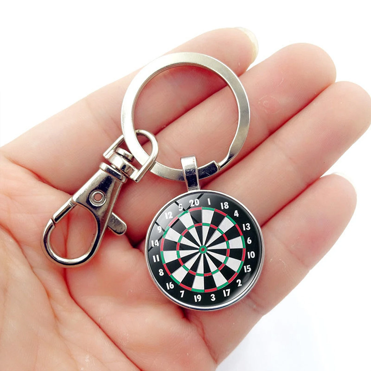 

Creative Darts Target Keychain For Men, Creative Fashion Time Pendant Keychain