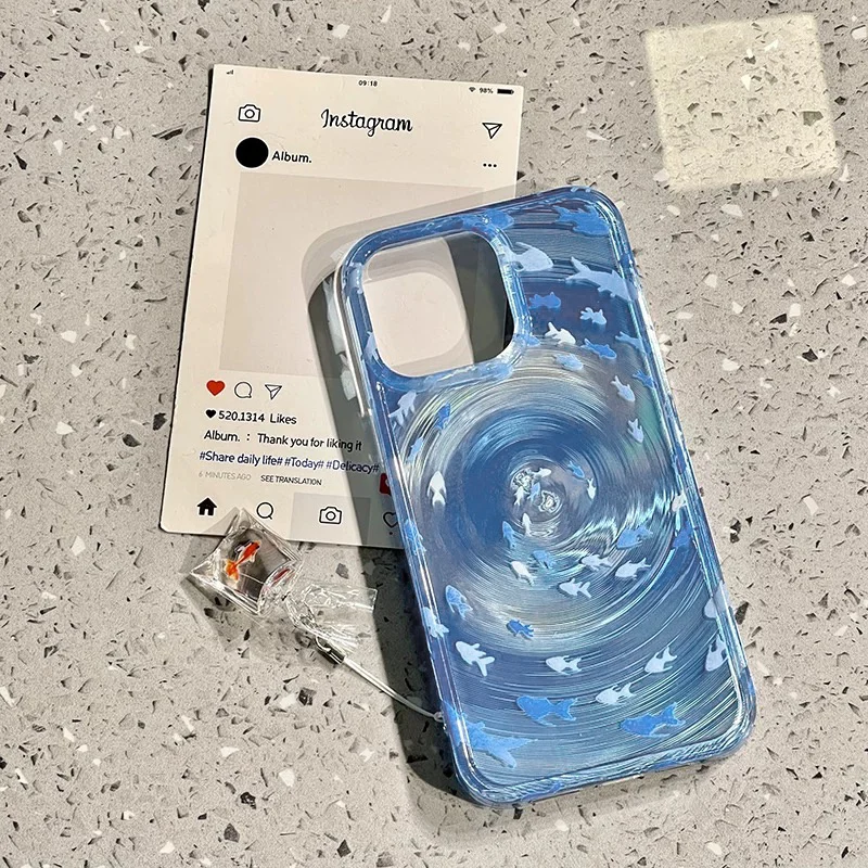 Transparent Blue Whirlpool Small Fish Phone Case with Carp Pendant for iPhone 11 12 13 14 15 16 promax - náhled 5