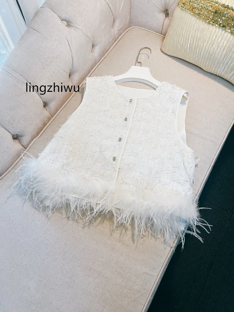 

lingzhiwu 2024 Summer Chinese Style Tank Top Ladies Feathers Patchwork White Sleeveless Outerwear Female New Arrive