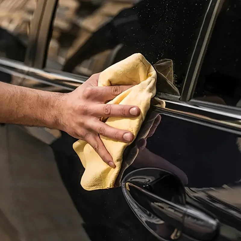3-Pack of Ultra-Absorbent Lambskin Cloths, Suitable for Cleaning and Drying Cars, Offices, and Swimming Pools for Cleaning Uses.