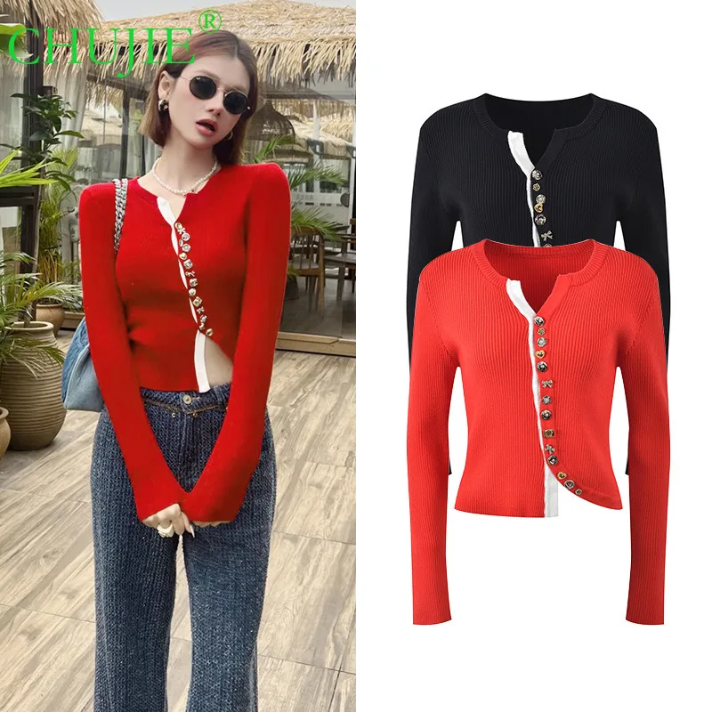 

CHUJIE 2026, весна-осень, новый асимметричный дизайн, тяжелые пуговицы, украшение, облегающий короткий вязаный кардиган, топ