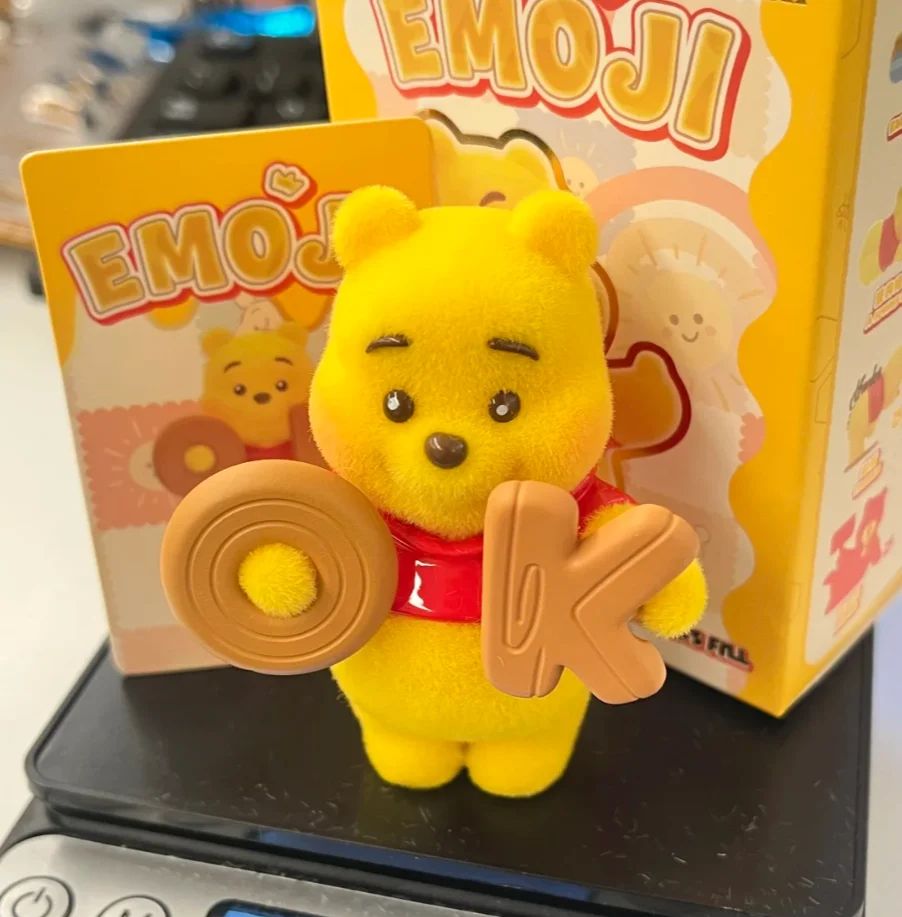 حقيقية ويني ذا بوه الرموز التعبيرية صندوق أعمى سطح المكتب زخرفة ألعاب رائعة ومثيرة للاهتمام لطيف الزينة صندوق غامض #3