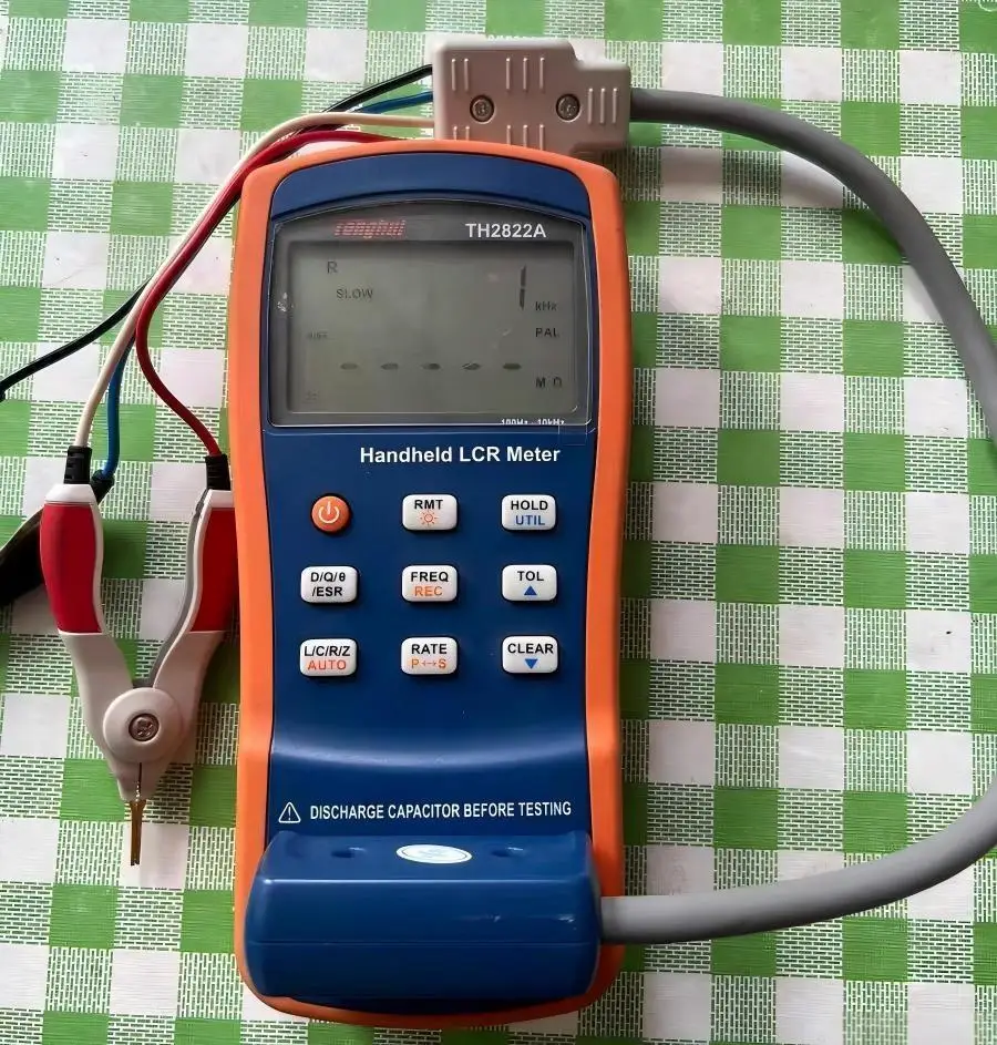 Handheld LCR Meter Inductance Capacitance Resistance LCR QZD ESR DEG Tester 100-10KHz USB TH2822A