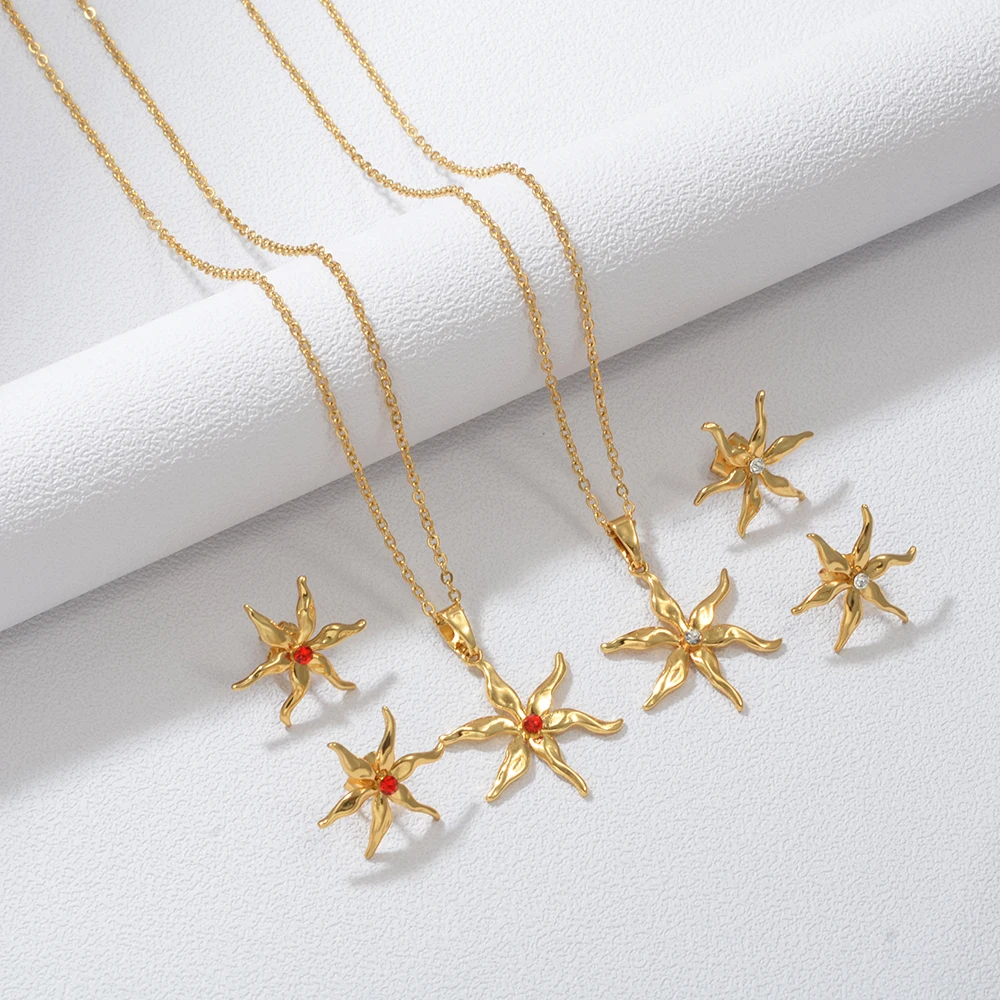 Women's Mayotte Flower Pendant Necklace & Earrings Set