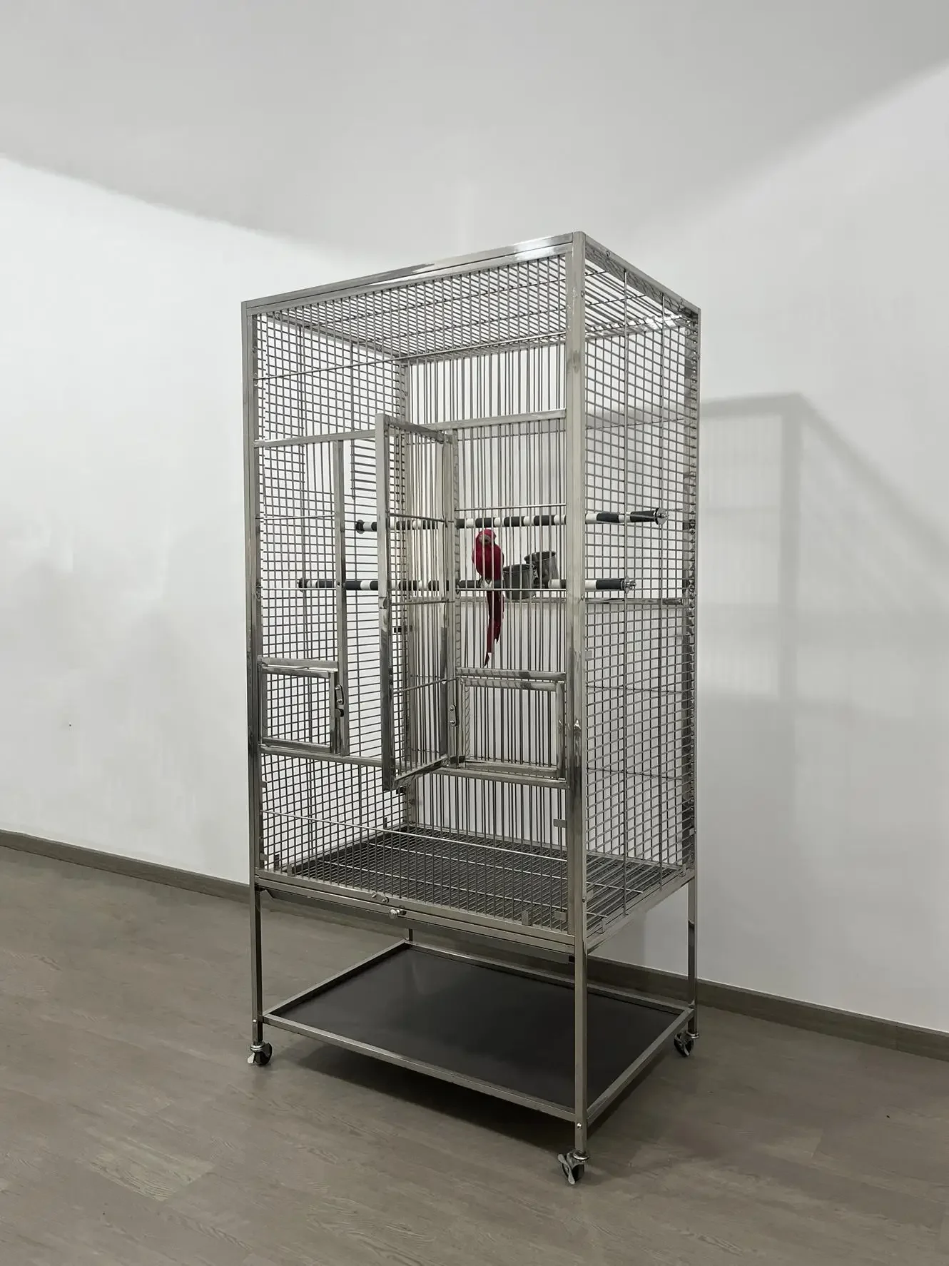 Parrot cage stainless steel bird cage Xuanfeng tiger skin special breeding large horizontal silk anti-feather powder anti-splash