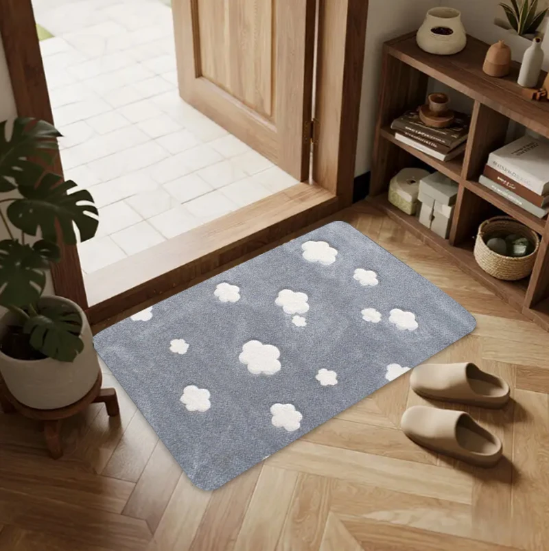 Minimal Floating Cloud Decor Pattern Non‑Slip Doormat, Sweet Casual Rug for Home Entrance Porch Indoor Daily Household Decor