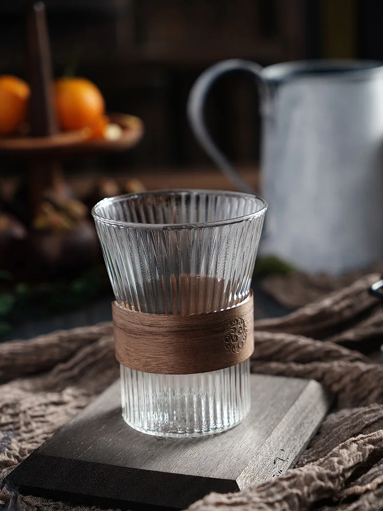 บอร์ดไม้พื้นหลังเก่าอาหารวินเทจอุปกรณ์ประกอบฉากเดสก์ท็อปโทนสีเข้ม