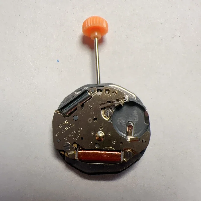 Brand new original Miyota 1L02 movement, three-hand dual calendar, English and Spanish with battery core