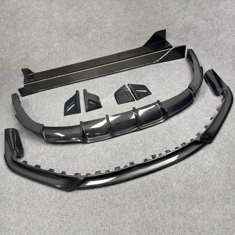 Custom Carbon Fiber Car Body Kit for 911 992 Including Side Skirt & Front Bumper Lip Spoiler &Rear Bumper Lip Splitter 3